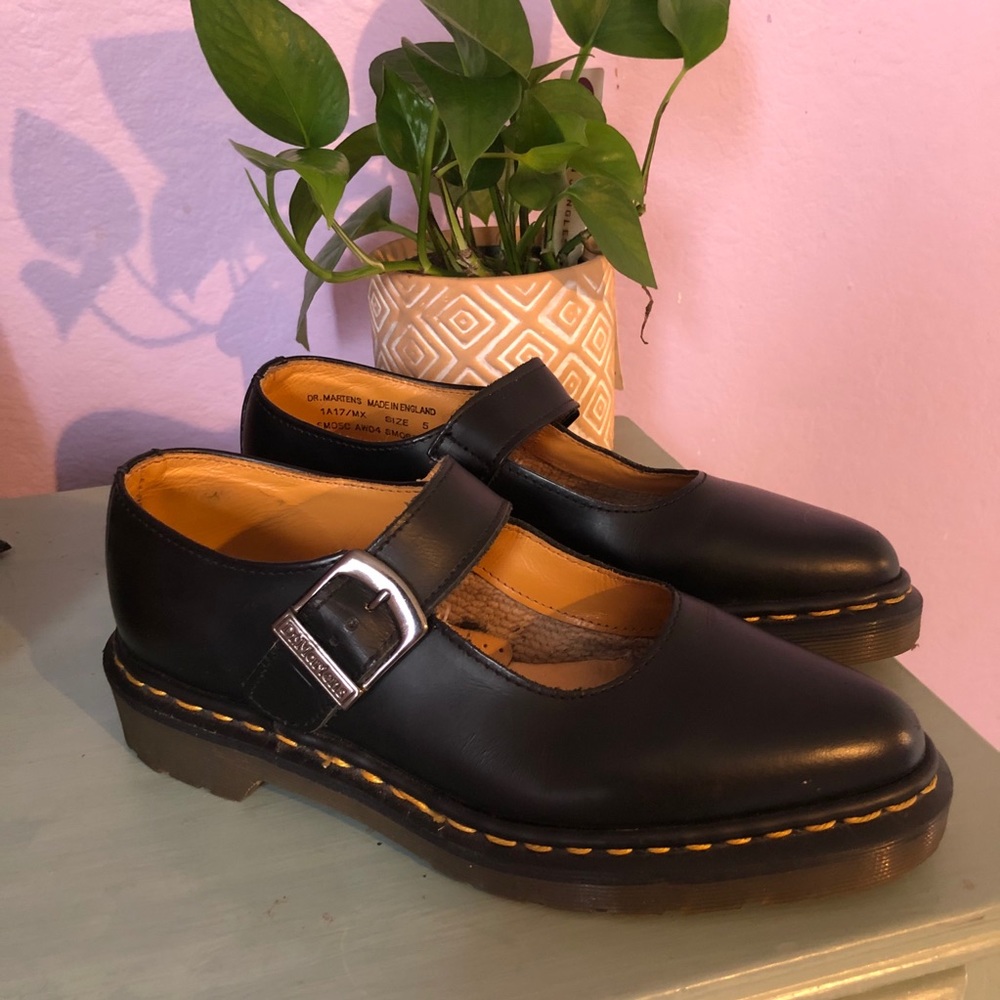 Vintage Dr Martens Mary Janes